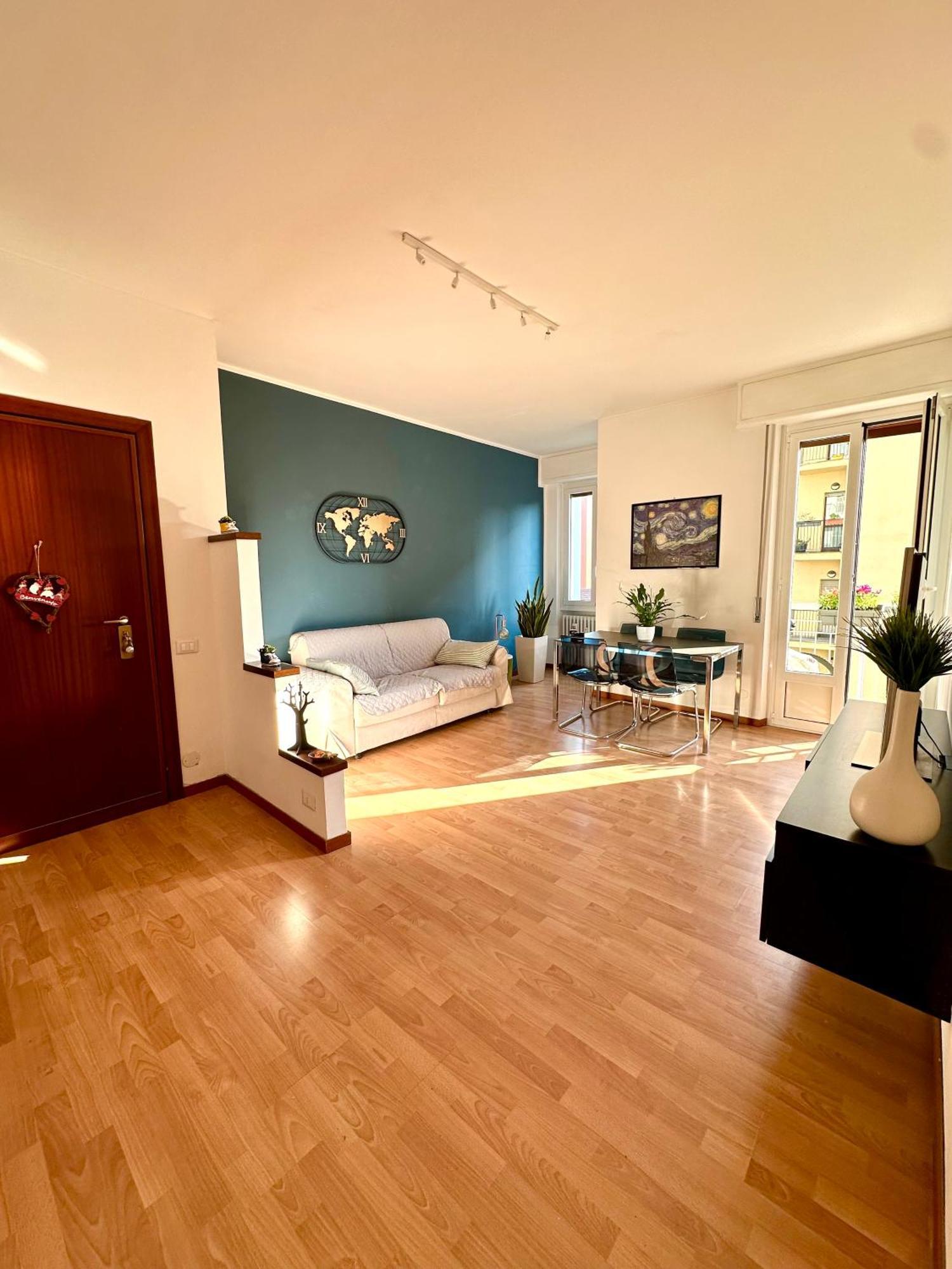 Nina'S House Apartment Милано Екстериор снимка