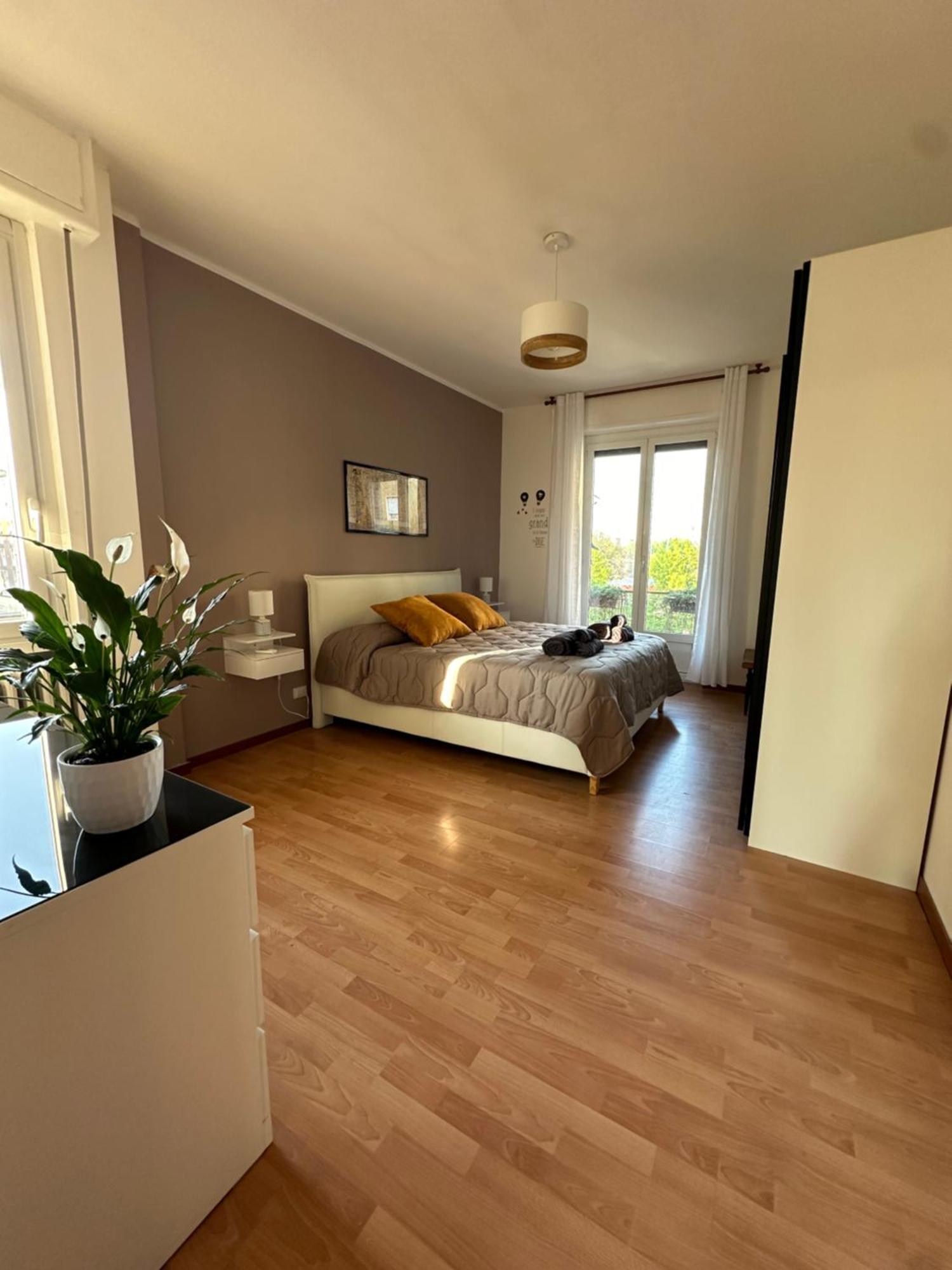 Nina'S House Apartment Милано Екстериор снимка